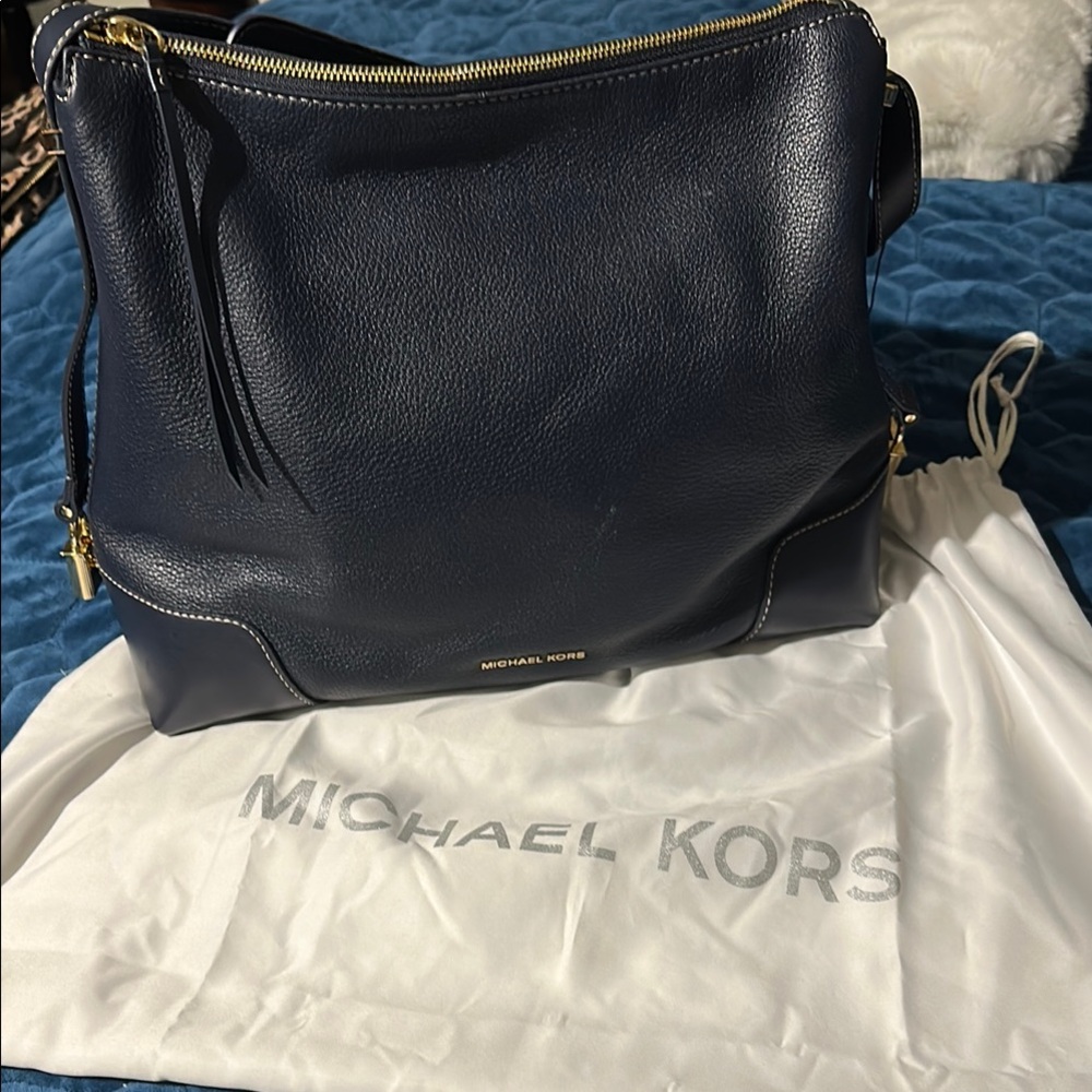 Michael Kors Navy Blue Shoulder Bag with Gold Hardware and Slouchy Design
